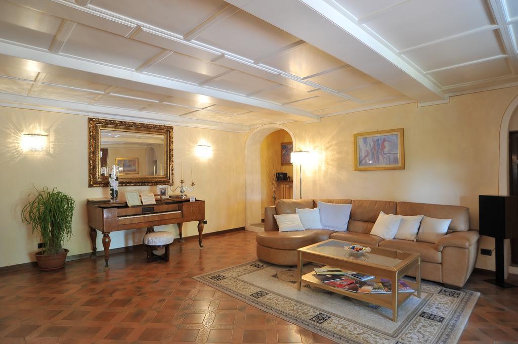 Villa De Fiori 皮斯托亚 外观 照片