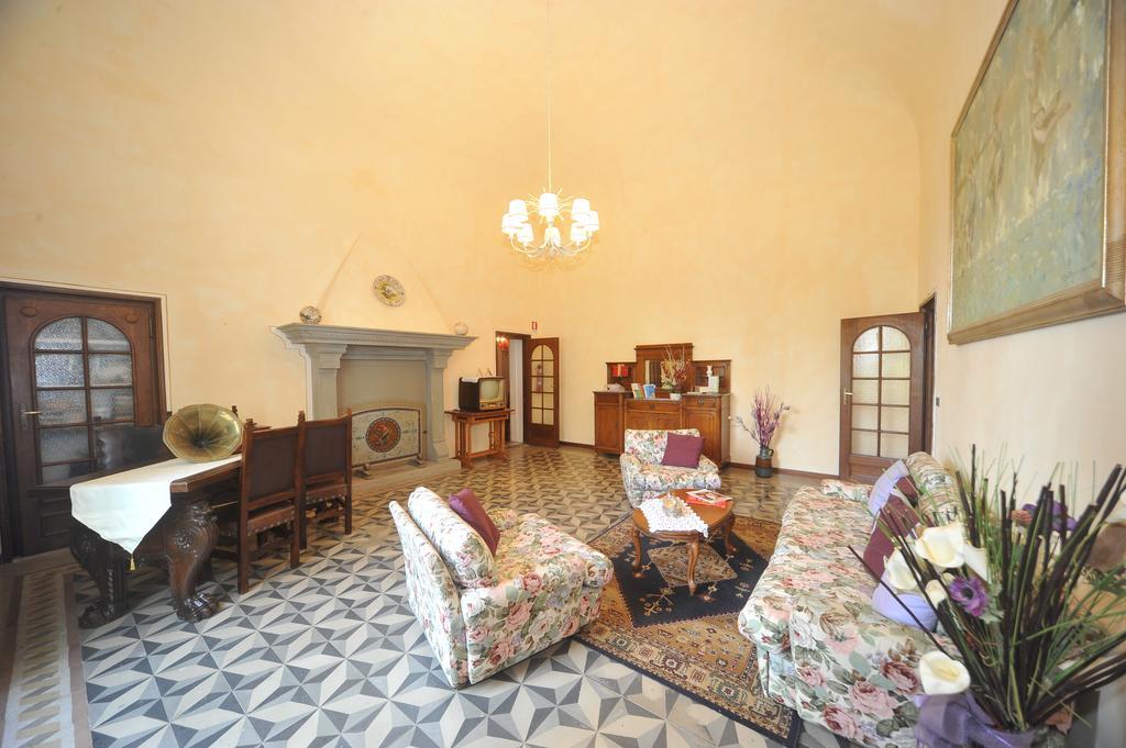 Villa De Fiori 皮斯托亚 外观 照片