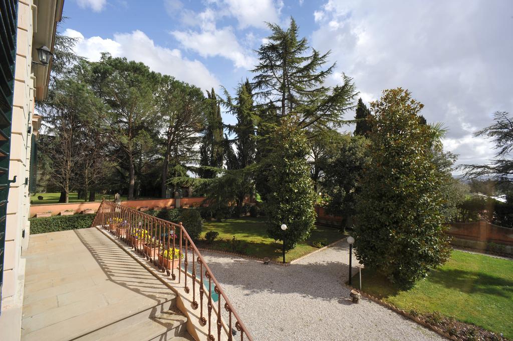 Villa De Fiori 皮斯托亚 外观 照片